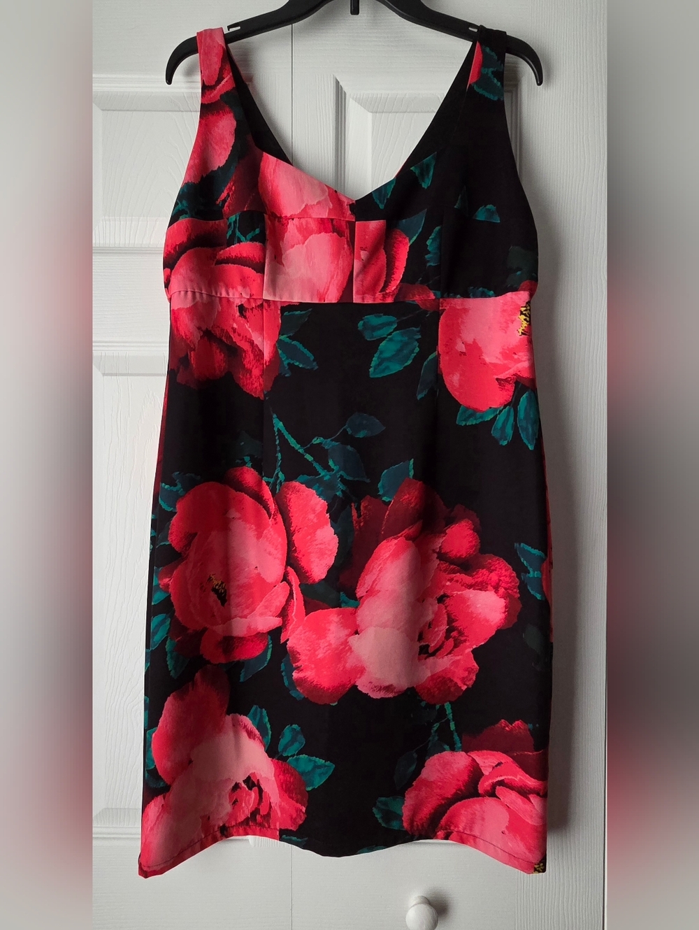 Trina Turk Women's Floral Sleeveless V-Neck Midi Sheath Dress Size 12 - Picture 3 of 10